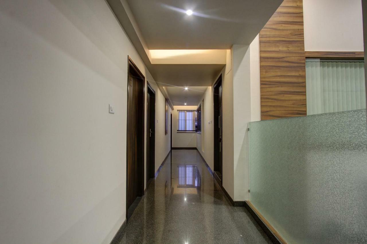 Oyo 39568 Alekha Gateway Hotell Sirsi Eksteriør bilde